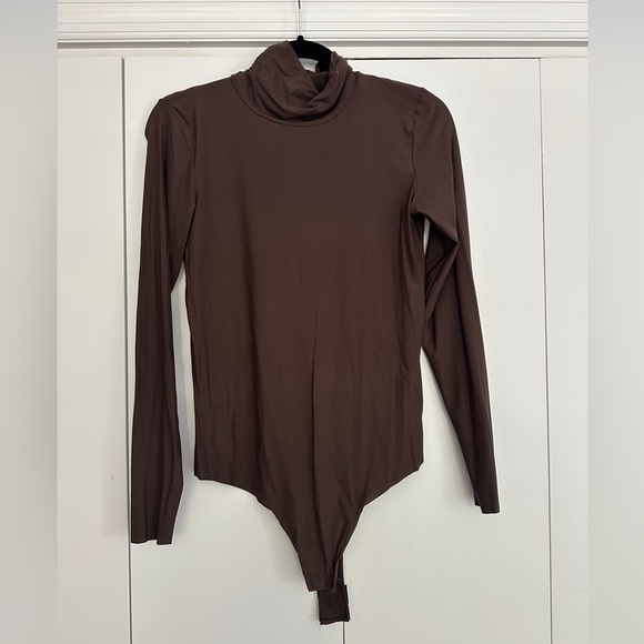Commando Chocolate Long Sleeve Bodysuit - Picture 1 of 3